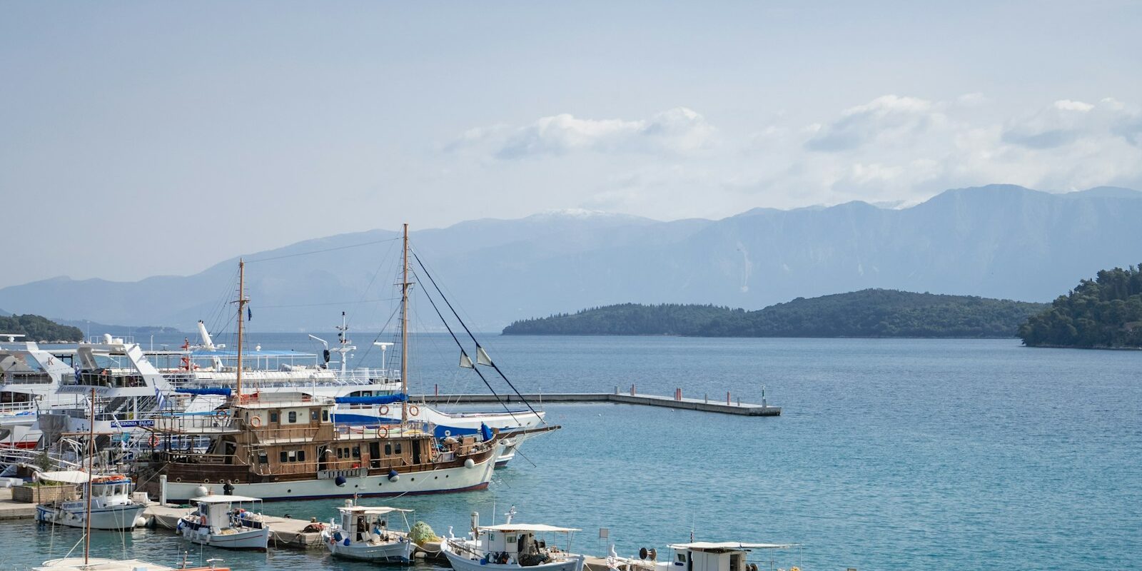 Marina am Ionischen Meer