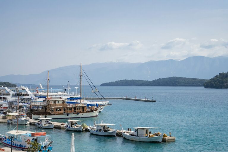 Marina am Ionischen Meer