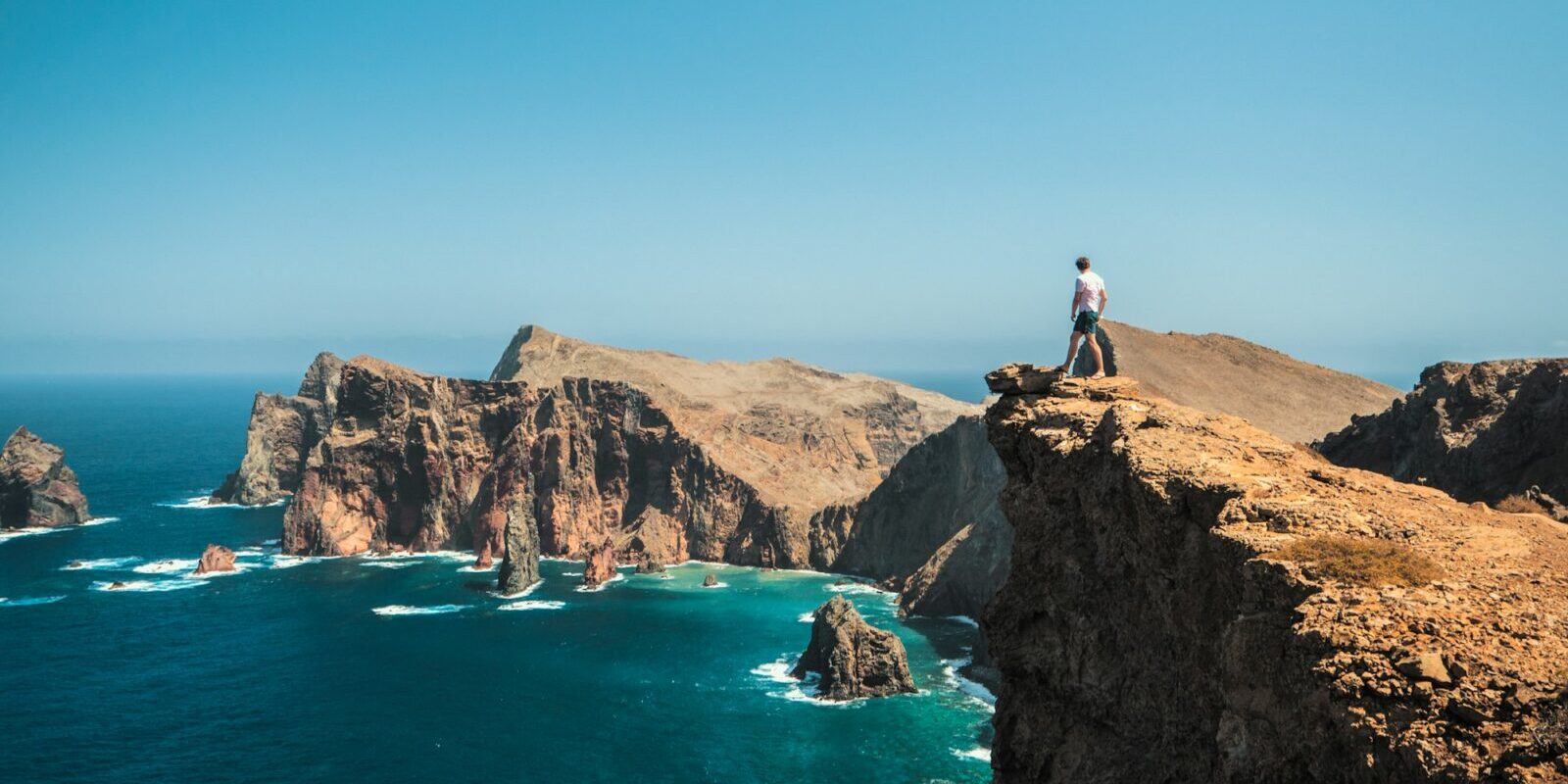 Felsküste der Ponta de São Lourenço auf Madeira Felsküste der Ponta de São Lourenço auf Madeira