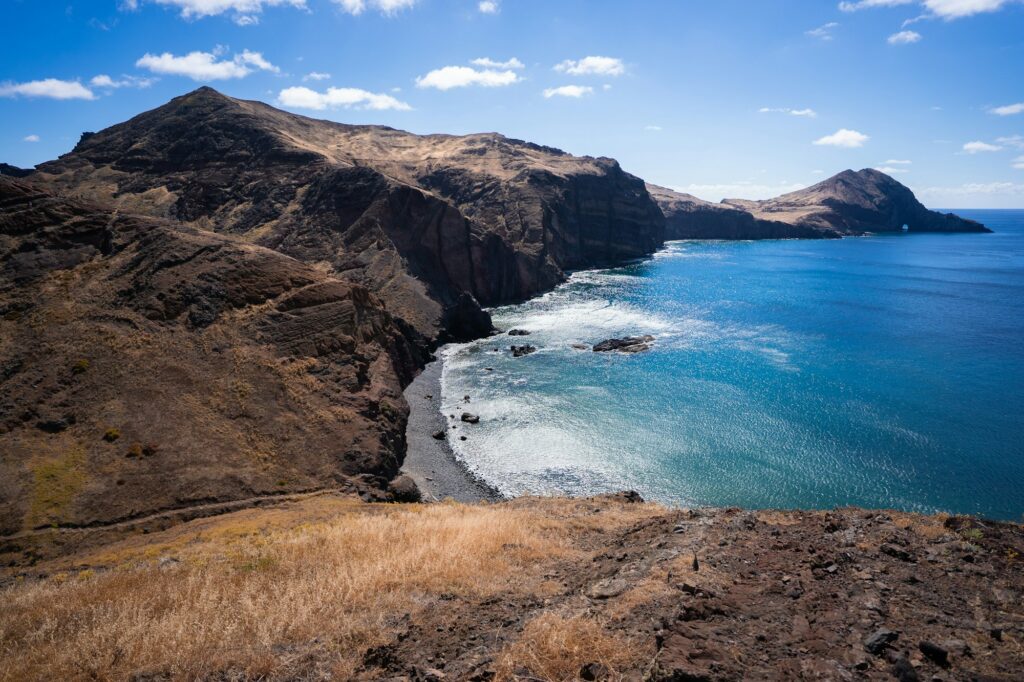 Kahle Landschaft auf der Ponta de São Lourenço