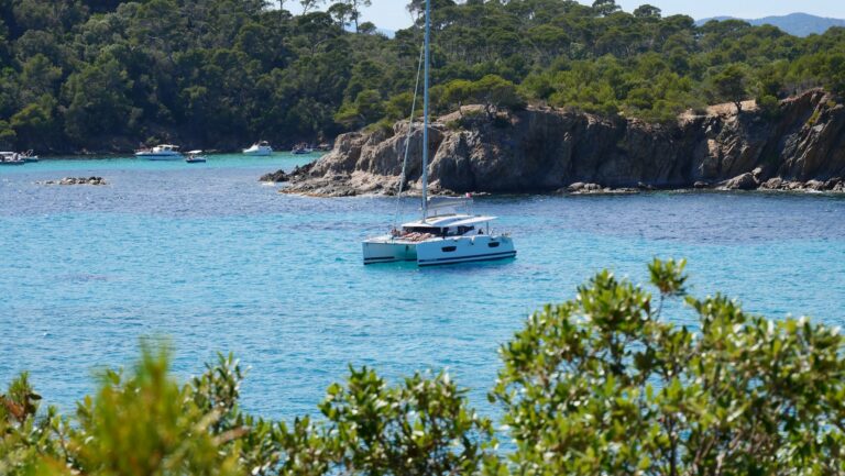 Yacht at anchor in a bay near Bormes-les-Mimosas