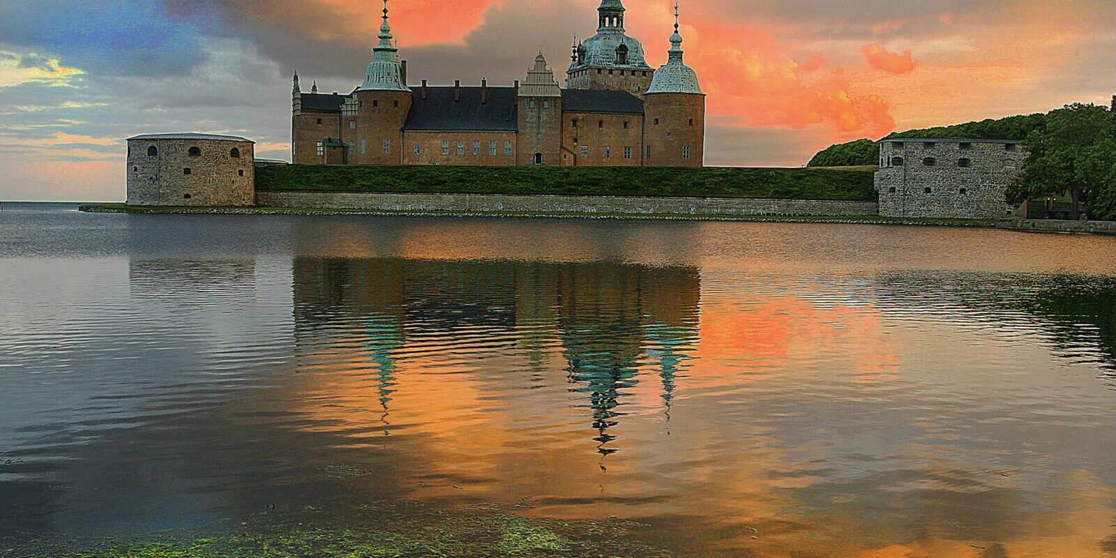 Kalmar slott im Abendlicht