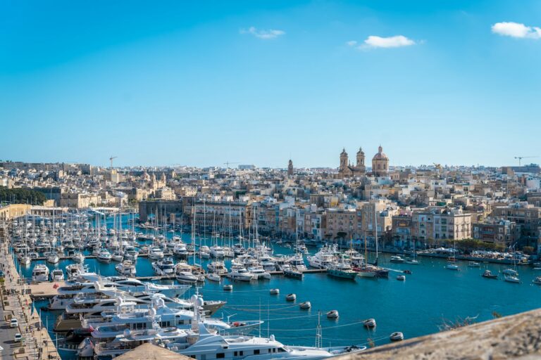 Yachten im Grand Harbour vor Birgu auf Malta