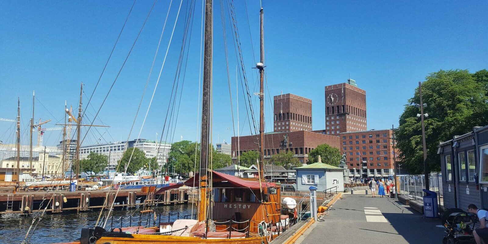 Sailing ship at Aker Brygge in Oslo Sailing ship at Aker Brygge in Oslo