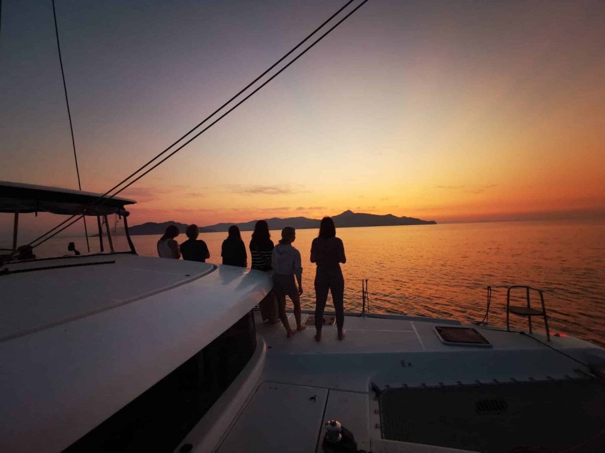 Discover Croatia by catamaran: sailing trip from Trogir by